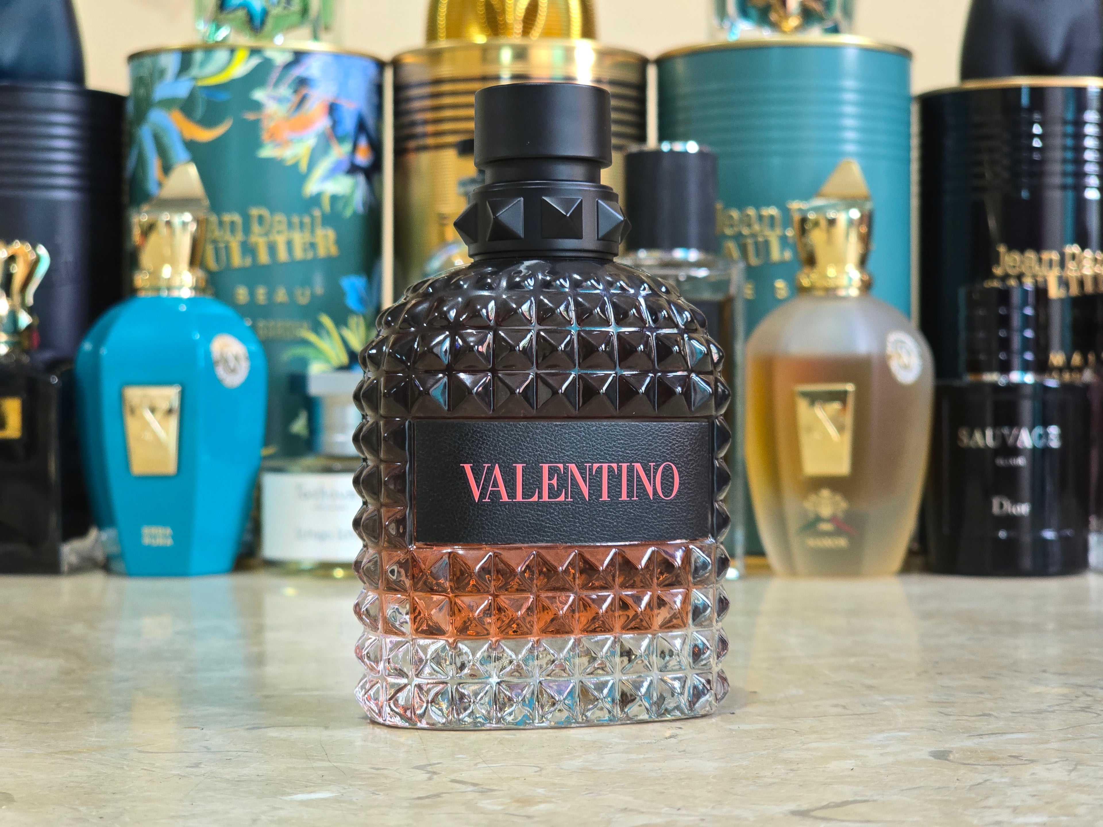 Valentino Born in Roma Coral Fantasy